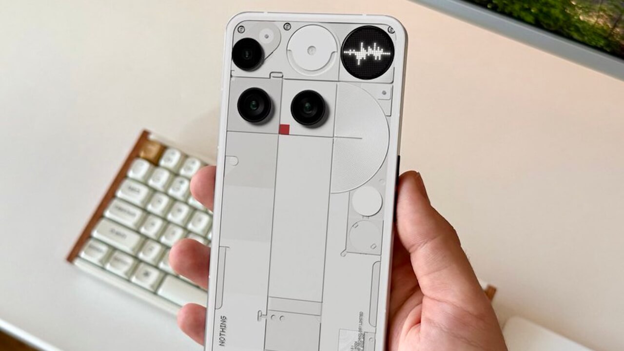 デザインどう?「Nothing Phone (3)」実機画像